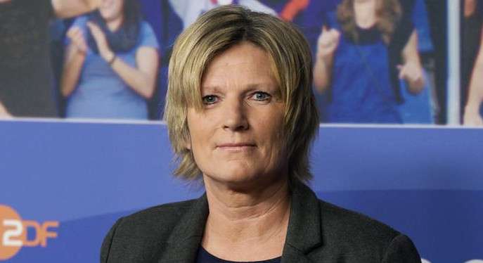 كلاوديا نويمان