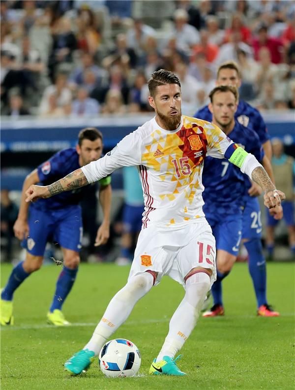 ضربة الجزاء الضائعة من راموس