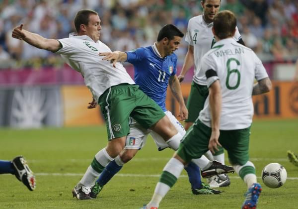 2012-06-18t201519z_01_ink32_rtridsp_3_soccer-euro_reuters