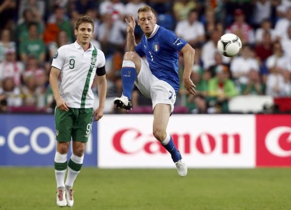 2012-06-18t192519z_01_zig21_rtridsp_3_soccer-euro_reuters