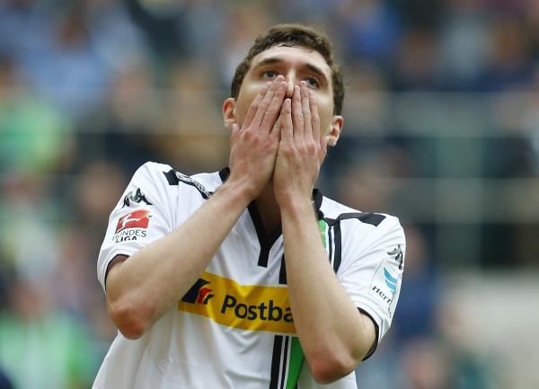 2016-04-03t140507z_1372662363_lr2ec4313481l_rtrmadp_3_soccer-germany_reuters