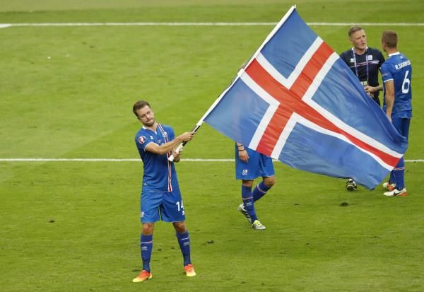 2016-06-22t180234z_2003062866_lr1ec6m1e3zhp_rtrmadp_3_soccer-euro-ice-aut_reuters
