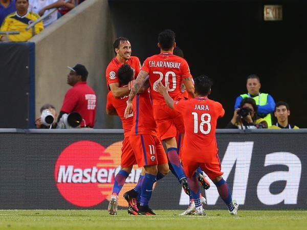 2016-06-23t013255z_1206559098_nocid_rtrmadp_3_soccer-2016-copa-america-centenario-colombia-at-chile_reuters
