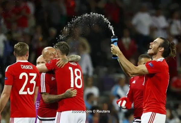 ?i=albums%2fmatches%2f1484499%2f2016-06-20t205442z_1356314323_lr1ec6k1m2wlj_rtrmadp_3_soccer-euro-rus-wal_reuters