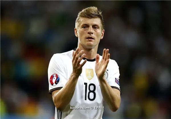 ?i=epa%2fsoccer%2f2016-06%2f2016-06-12%2f2016-06-12-05360541_epa