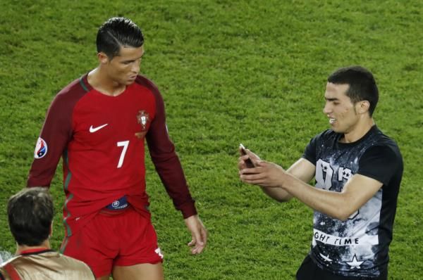 2016-06-18t205833z_109285113_mt1aci14444839_rtrmadp_3_soccer-euro-por-aus_reuters