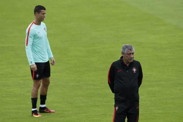 2016-06-24t100823z_1755761602_lr1ec6o0s5oy7_rtrmadp_3_soccer-euro-por_reuters