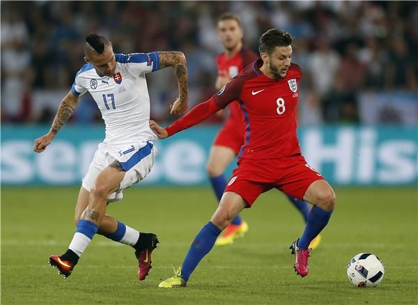  آدام لالانا