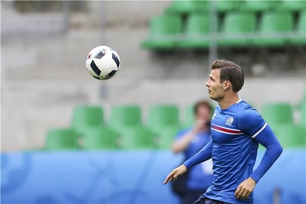 تيودور بجارناسون