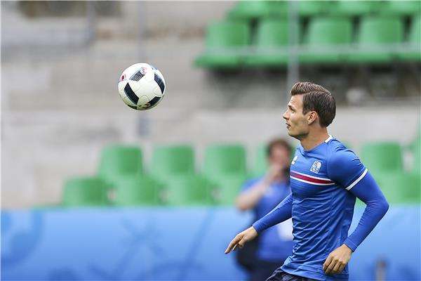 تيودور بجارناسون