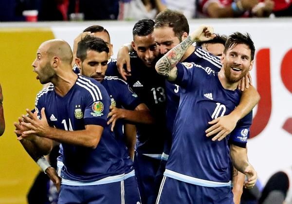 2016-06-22t021303z_1189473590_s1aetlhdutab_rtrmadp_3_soccer-argentina-messi_reuters