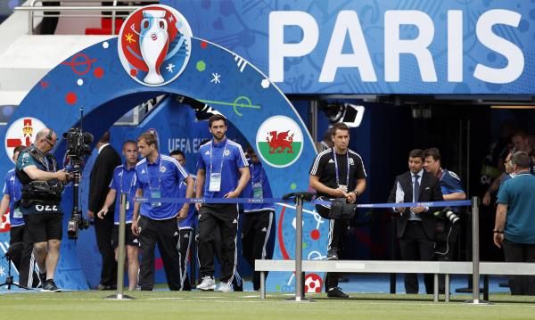 2016-06-25t142736z_109866456_mt1aci14454332_rtrmadp_3_soccer-euro-wal-nir_reuters