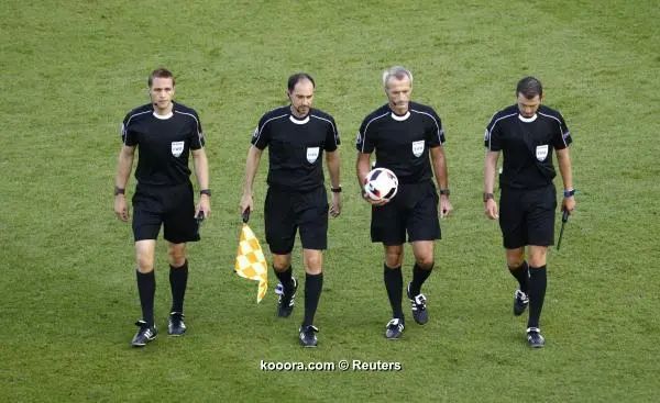?i=reuters%2f2016-06-25%2f2016-06-25t180609z_109879569_mt1aci14455204_rtrmadp_3_soccer-euro-wal-nir_reuters