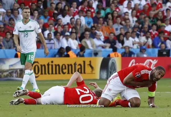 ?i=reuters%2f2016-06-25%2f2016-06-25t175101z_109878661_mt1aci14455119_rtrmadp_3_soccer-euro-wal-nir_reuters