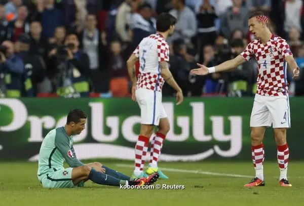 ?i=reuters%2f2016-06-25%2f2016-06-25t192556z_109884356_mt1aci14455451_rtrmadp_3_soccer-euro-cro-por_reuters