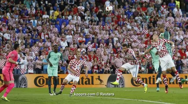 ?i=reuters%2f2016-06-25%2f2016-06-25t192625z_109884385_mt1aci14455452_rtrmadp_3_soccer-euro-cro-por_reuters