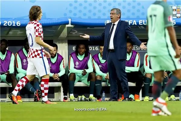 ?i=epa%2fsoccer%2f2016-06%2f2016-06-25%2f2016-06-25-05390897_epa
