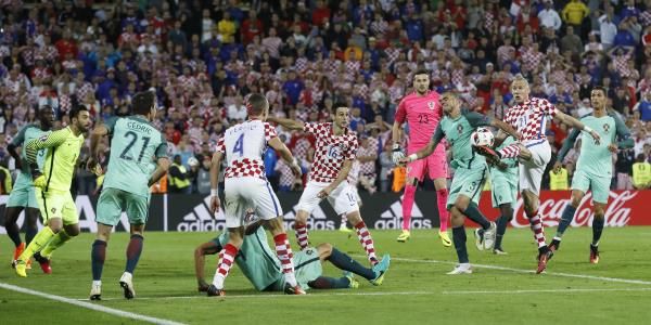 2016-06-25t215502z_109893302_mt1aci14455795_rtrmadp_3_soccer-euro-cro-por_reuters