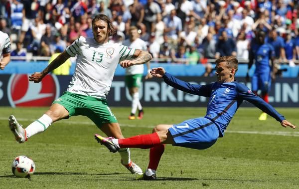 2016-06-26t134850z_109950530_mt1aci14457611_rtrmadp_3_soccer-euro-fra-ire_reuters