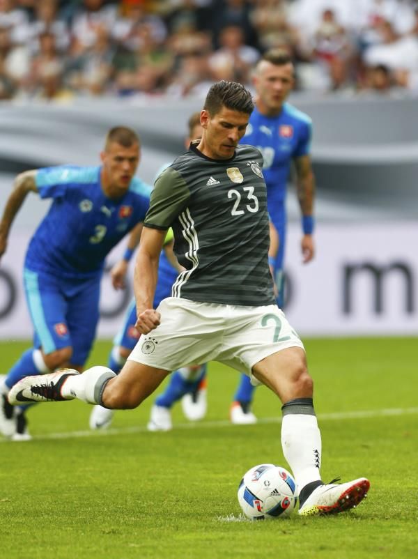 2016-05-29t162118z_454123462_lr1ec5t19f7ja_rtrmadp_3_soccer-friendly-deu-svk_reuters