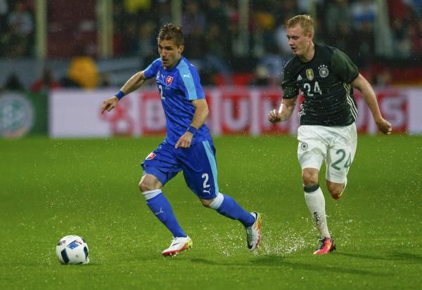 2016-05-29t172019z_1287993284_lr1ec5t1c5ln4_rtrmadp_3_soccer-friendly-deu-svk_reuters