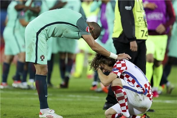 بيبي ومودريتش