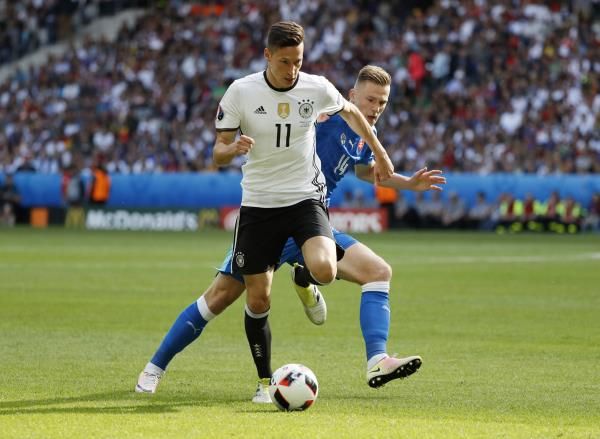 2016-06-26t160916z_109958956_mt1aci14457999_rtrmadp_3_soccer-euro-ger-svk_reuters