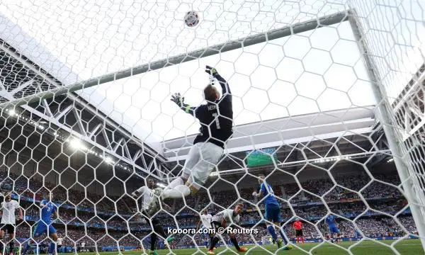 ?i=reuters%2f2016-06-27%2f2016-06-27t032420z_1899418952_s1aetmfzeqab_rtrmadp_3_soccer-euro-ger-svk_reuters