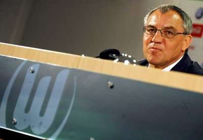 ماجت قرر إنهاء مسيرته مع فولفسبورج رغم نجاحها