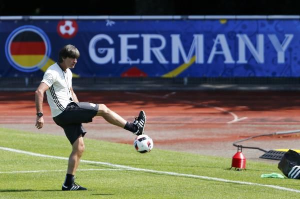 2016-06-29t093722z_252385004_lr1ec6t0qq0pw_rtrmadp_3_soccer-euro-ger_reuters