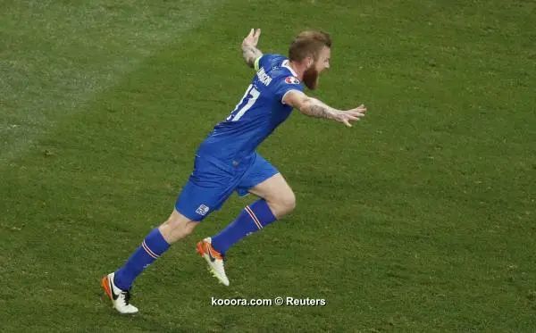 ?i=reuters%2f2016-06-27%2f2016-06-27t211945z_110063985_mt1aci14461178_rtrmadp_3_soccer-euro-eng-ice_reuters