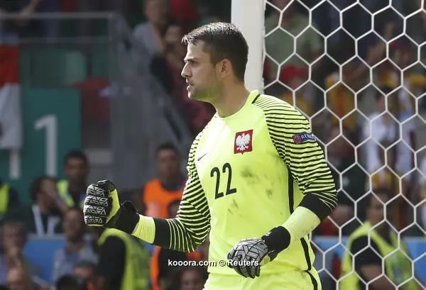 ?i=reuters%2f2016-06-25%2f2016-06-25t163608z_109874168_mt1aci14454856_rtrmadp_3_soccer-euro-swi-pol_reuters