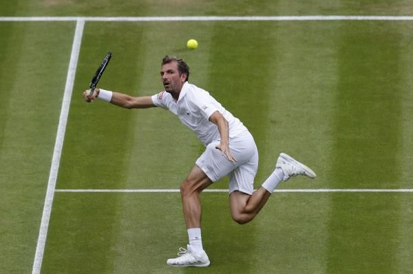 2016-06-30t125241z_1119582433_lr1ec6u0zrixj_rtrmadp_3_tennis-wimbledon_reuters