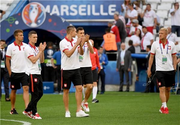 من ملعب اللقاء 