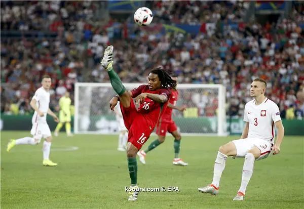 ?i=epa%2fsoccer%2f2016-06%2f2016-06-30%2f2016-06-30-05399989_epa