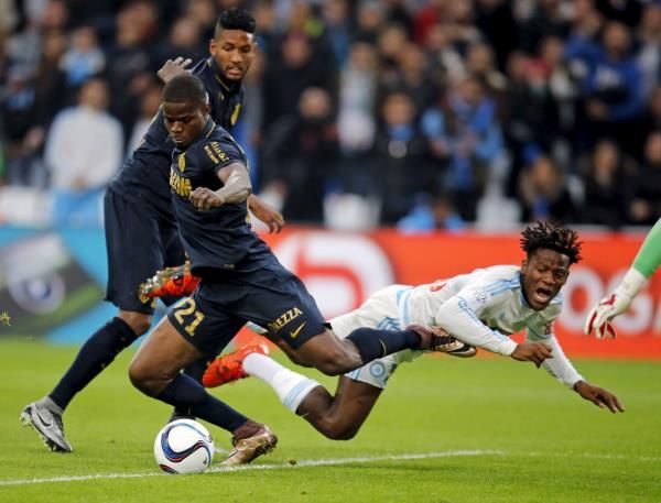 2015-11-29t203058z_1066367237_gf20000079026_rtrmadp_3_soccer-france_reuters