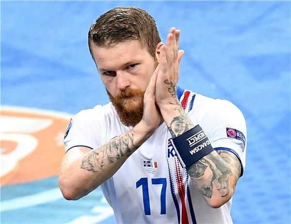 آرون جونارسون