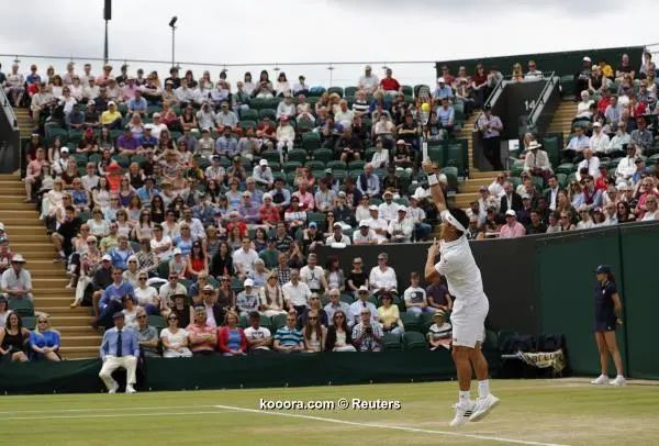 ?i=reuters%2f2016-07-04%2f2016-07-04t130033z_1359527062_lr1ec74104m6s_rtrmadp_3_tennis-wimbledon_reuters