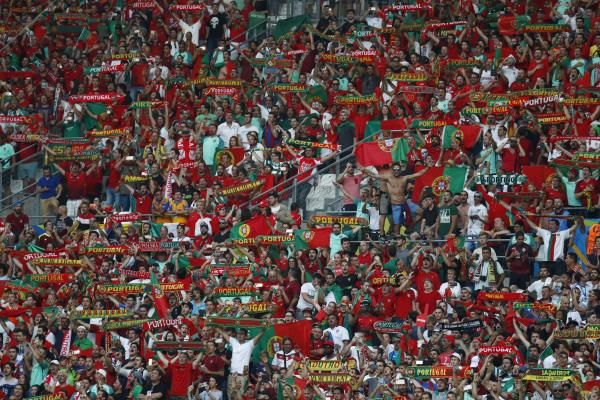 2016-06-30t191453z_110315693_mt1aci14463988_rtrmadp_3_soccer-euro-pol-por_reuters