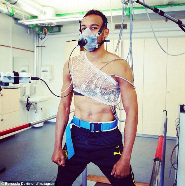  بيير-إيميريك أوباميانج