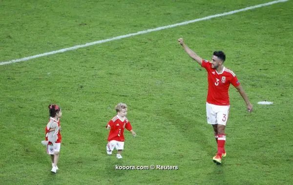 ?i=reuters%2f2016-07-01%2f2016-07-01t211042z_289099635_lr1ec711mtjgu_rtrmadp_3_soccer-euro-wal-bel_reuters