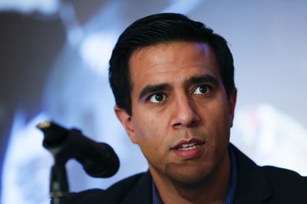2013-12-02t174427z_2060710909_gm1e9c304qe01_rtrmadp_3_soccer-venezuela-manager_reuters