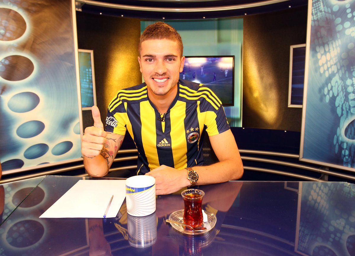 رومان نيوشتايدر