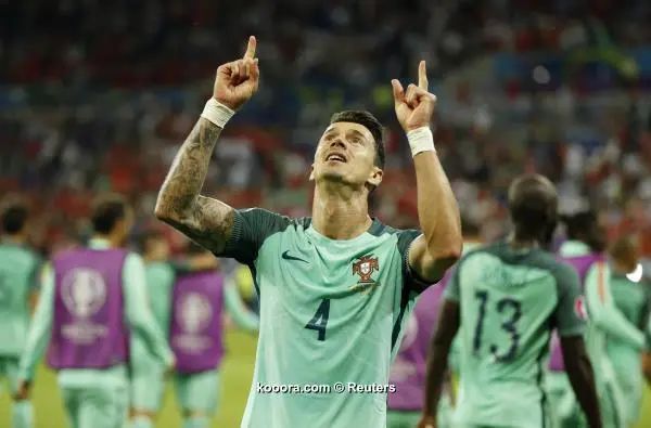 ?i=reuters%2f2016-07-06%2f2016-07-06t205733z_110840253_mt1aci14472147_rtrmadp_3_soccer-euro-por-wal_reuters