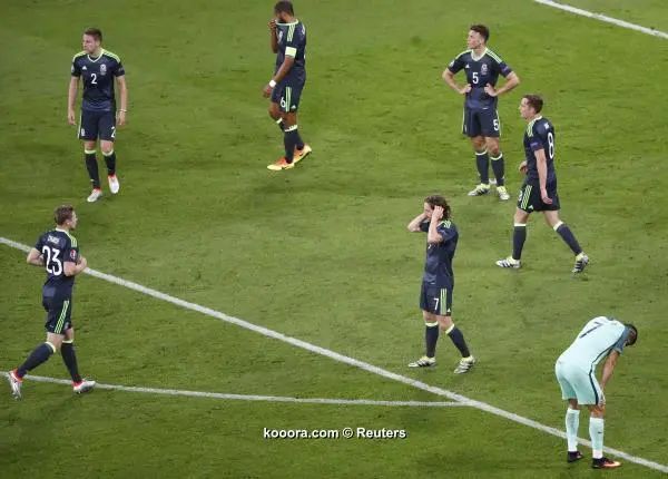 ?i=reuters%2f2016-07-06%2f2016-07-06t203637z_1175958515_lr1ec761l8qoq_rtrmadp_3_soccer-euro-por-wal_reuters