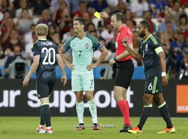 ?i=reuters%2f2016-07-06%2f2016-07-06t202920z_110838560_mt1aci14472017_rtrmadp_3_soccer-euro-por-wal_reuters