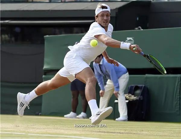 ?i=epa%2ftennis%2f2016-07%2f2016-07-06-05410908_epa
