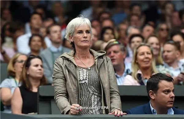 ?i=epa%2ftennis%2f2016-07%2f2016-07-06-05411353_epa