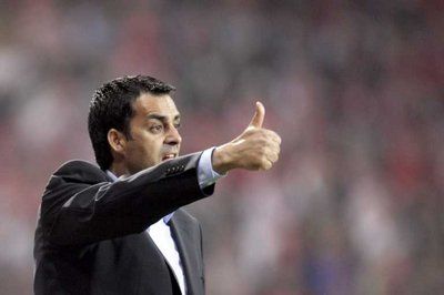 مدرب فرايبورج روبين دات يعيد النادي لقسم الاضواء