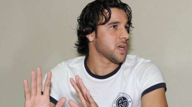 صلاح الدين عقال